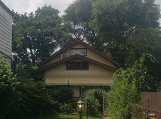 7630 S Champlain Ave, Chicago, IL 60619