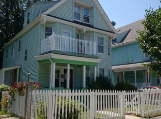 15 Longfellow St, Dorchester, MA 02122