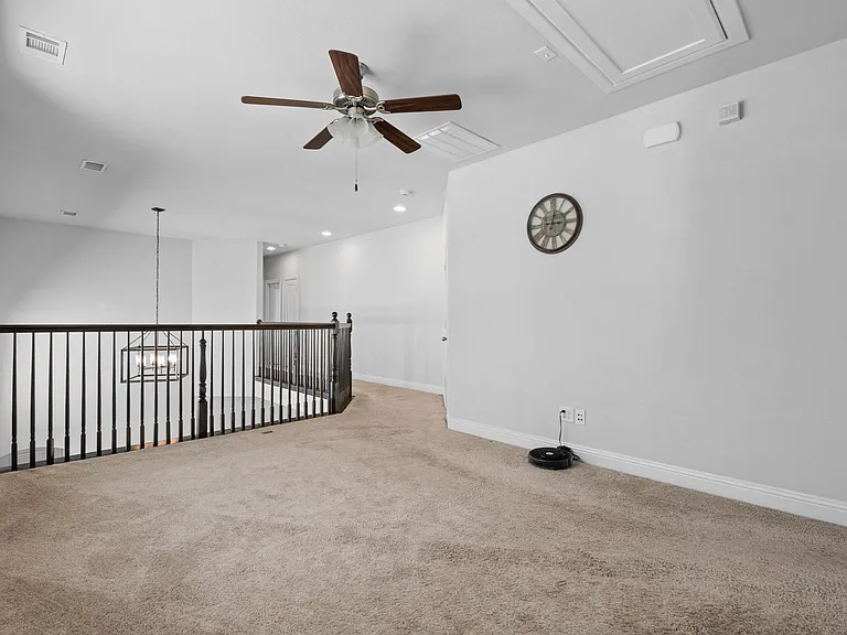 1416 Huntsman Ridge Ln — Photo 23