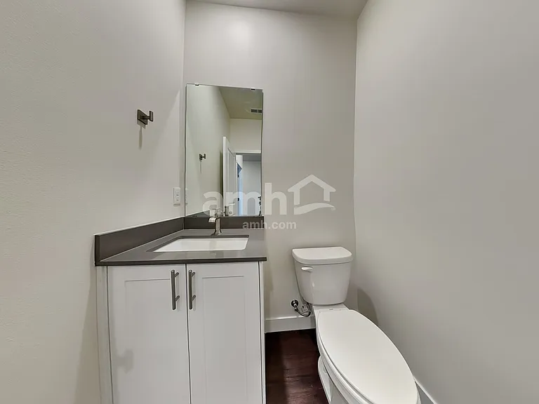 7829 Verona Loop SW — Photo 8