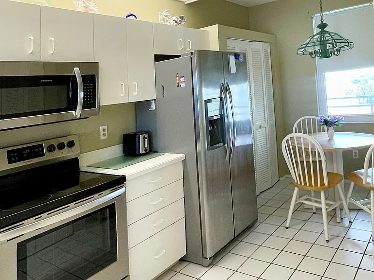 7872 Sailboat Key Blvd S — Photo 12