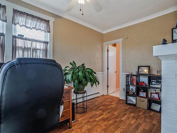 5th image of 3726 Woodrow Ave