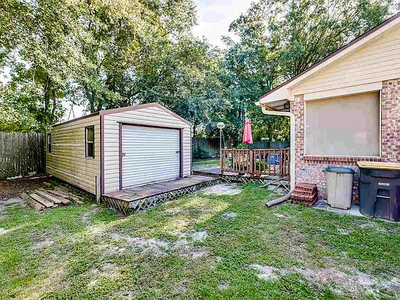 4th image of 7351 Boysenberry Ln N