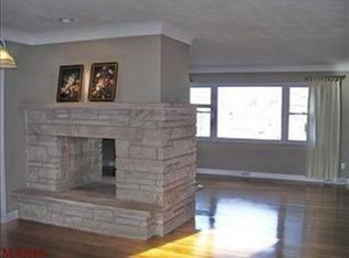 11925 Old Saint Charles Rd, Bridgeton, MO 63044