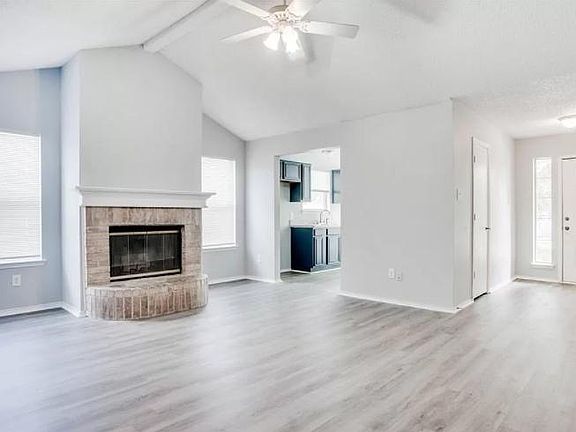 4th image of 5800 Matt St #5800