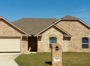 24 NE Summerwood Dr, Elgin, OK 73538