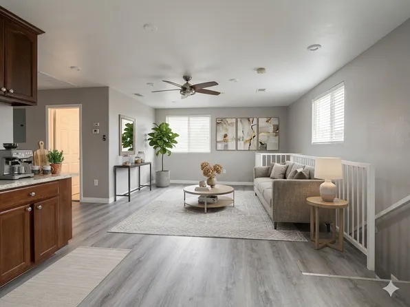 4321 E 4th St #2, Los Angeles, CA 90022