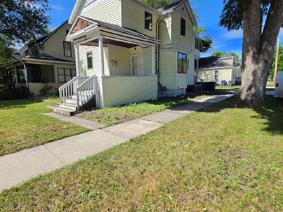 1st image of 501 6th St S #1