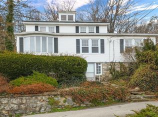 17 Oak Ave, Highland Falls, NY 10928