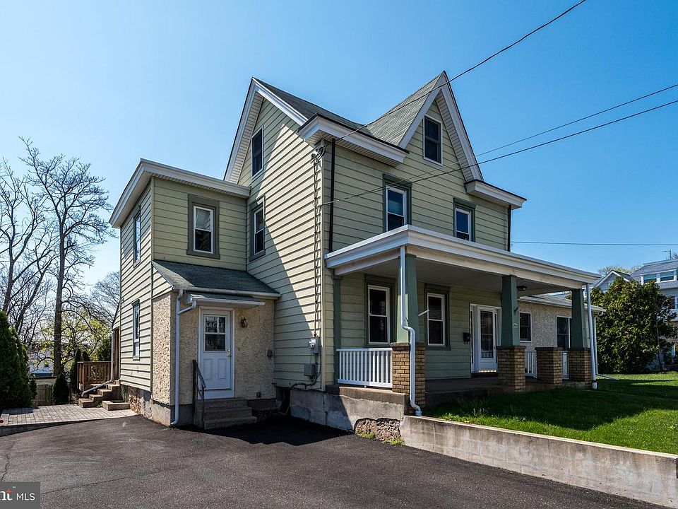 1st image of 46 N Ridge Ave