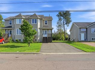 46 Holland Dr, Moncton, NB E1G0X1