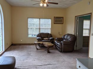 100 Church St, Prompton, PA 18456