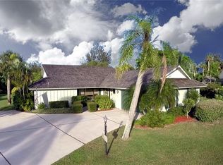 330 W Forest Trl, Vero Beach, FL 32962