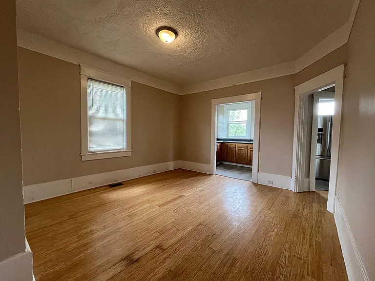 2402 Clifton St NW — Photo 14