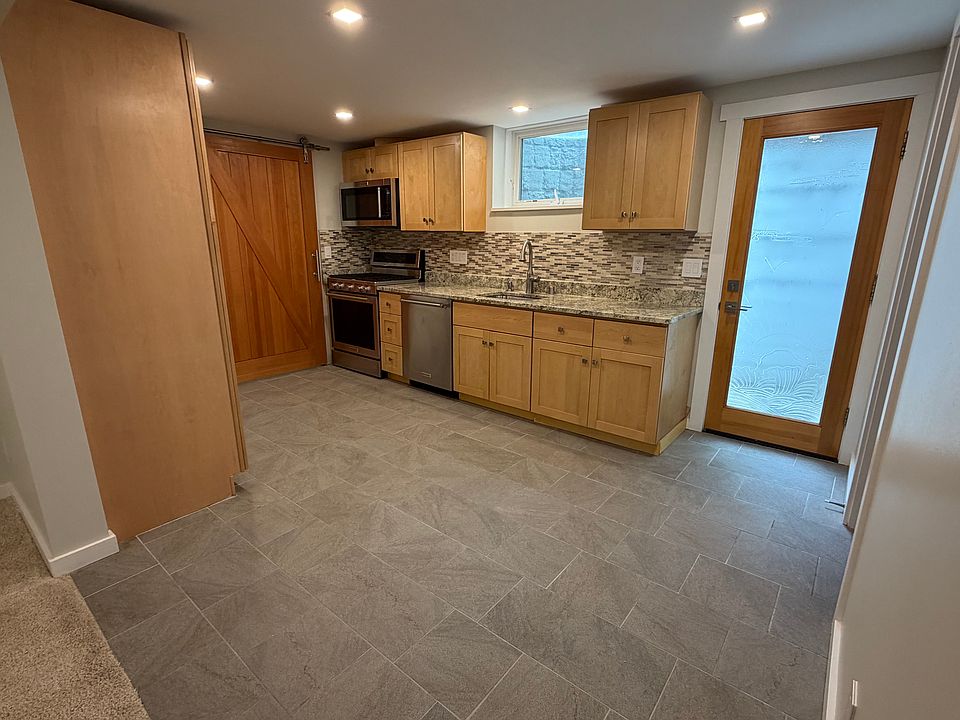 Heated floors in the kitchen and bathroom