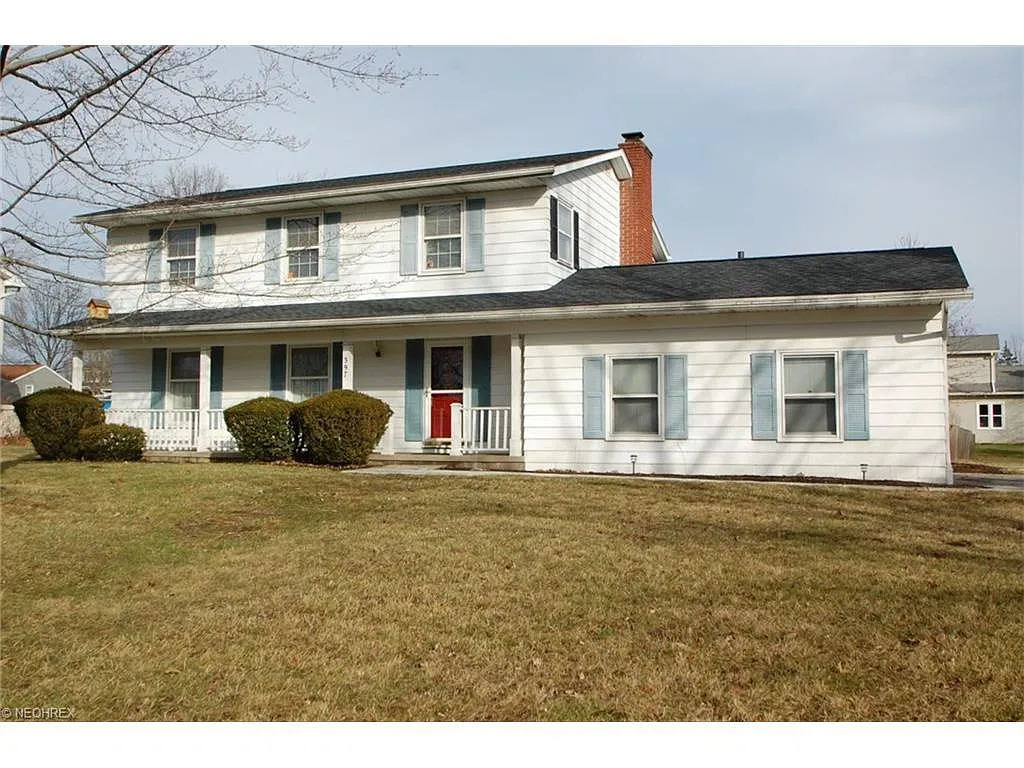 397 Wyoga Lake Blvd photo 1