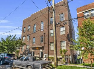 1617 21st Pl SE APT 104, Washington, DC 20020