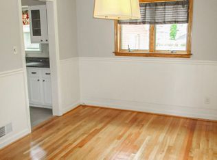 6440 Spring Ter, Falls Church, VA 22042