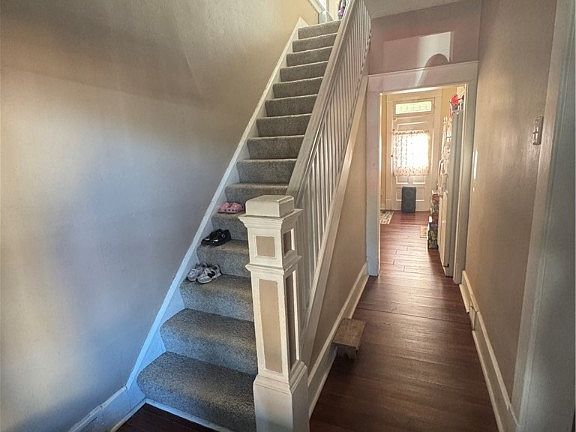 2nd image of 1647 Church St