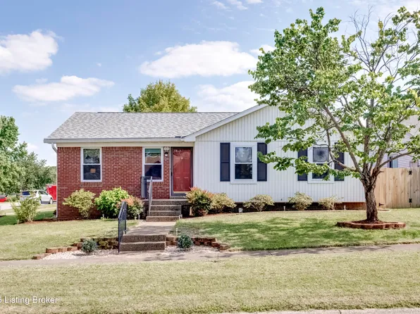 10408 Vantage Rd, Jeffersontown, KY 40299