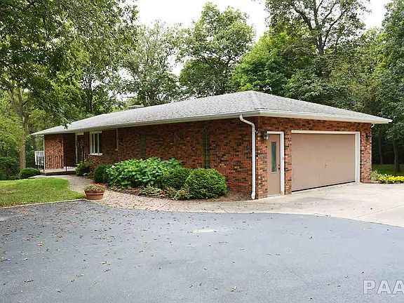 2nd image of 22459 Woodland Ct