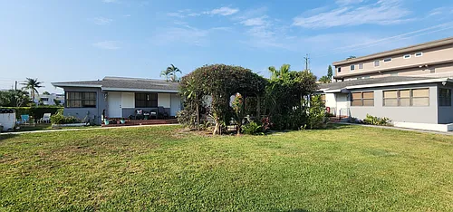 130 S Lakeside Dr #1 Photo 1