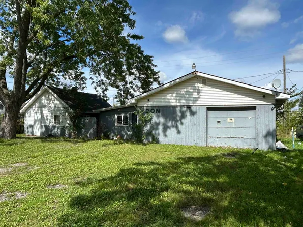 1409 Allen St, Burton, MI 48529