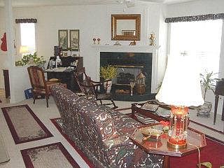 2nd image of 421A COMMERCE #421A