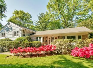 76 Dorchester Rd, Scarsdale, NY 10583