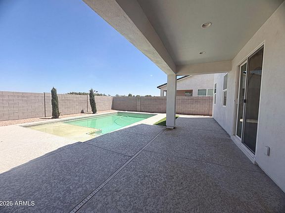5th image of 37647 N BENTGRASS Road