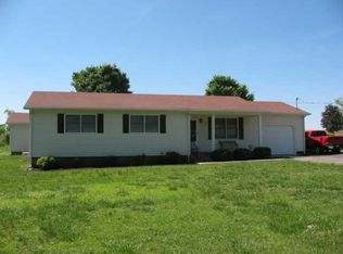 400 Woods Edge Rd, Winchester, TN 37398