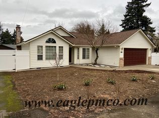 11607 NE Fargo St, Portland, OR 97220