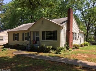 423 Woodsway Dr, Lexington, NC 27292