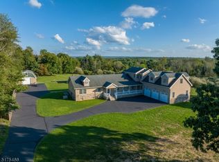 148 Hillcrest Rd #A, Flemington, NJ 08822