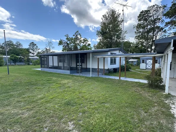 105 LAKE Drive, Crescent City, FL 32112