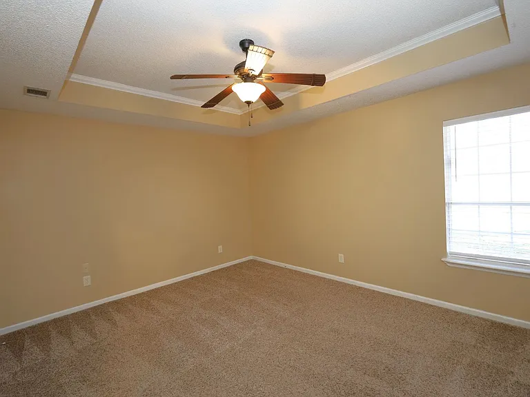 3911 Nicole Ln — Photo 6