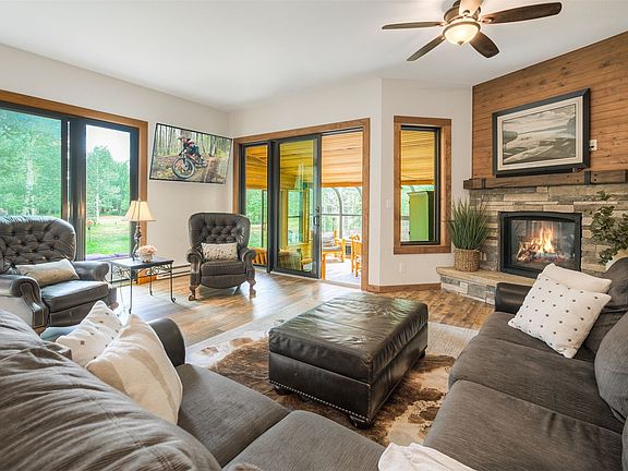 3rd image of 95 Hawn Drive