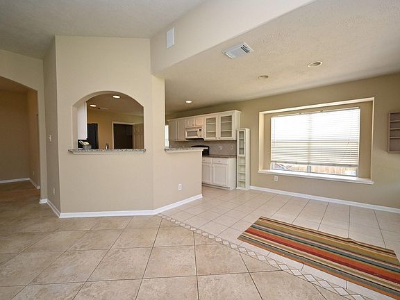 4th image of 219 N Wimberly Way