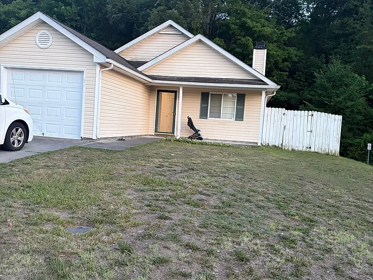 2462 Stratford Lake Rd — Photo 16