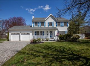 3 Ryan Ct, Parlin, NJ 08859