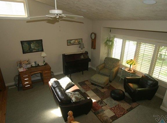 3rd image of 5004 S Lewis Ave
