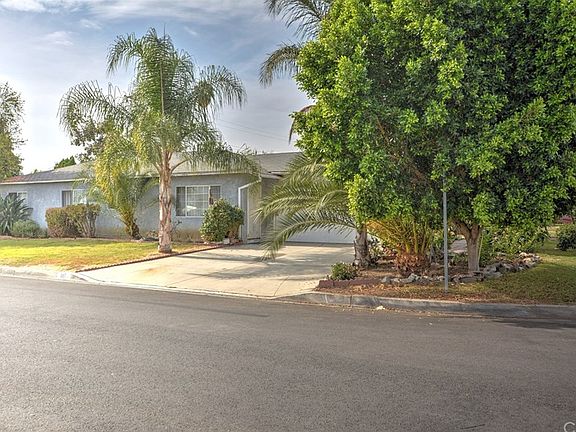3rd image of 917 Aileron Ave
