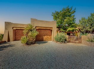 2 Sandhill Crane Cir, Placitas, NM 87043