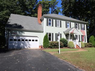 5516 Silver Birch Ln, Midlothian, VA 23112