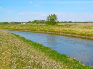 275182 Glenmore Trl, Rocky View County, AB T1X 0H5