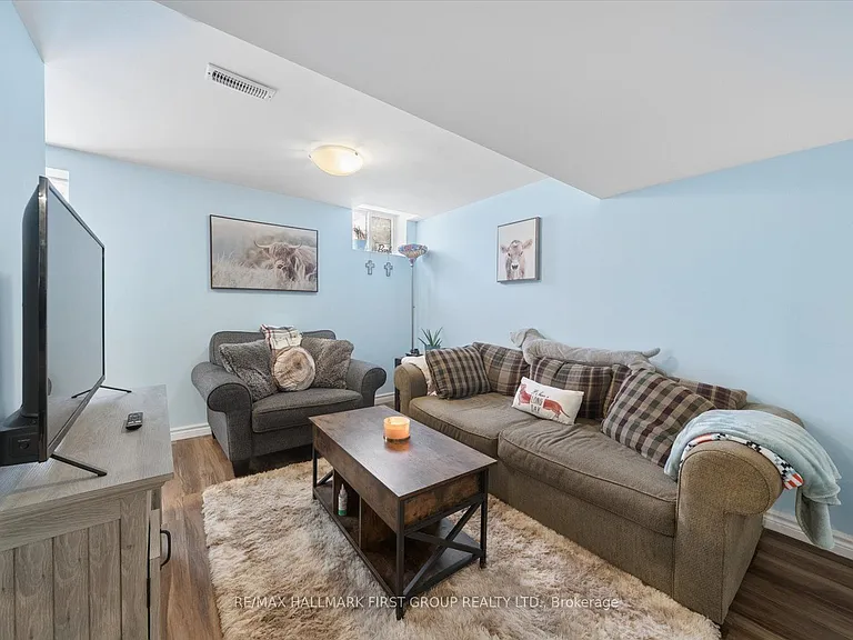 16 Rushbrooke Way — Photo 4