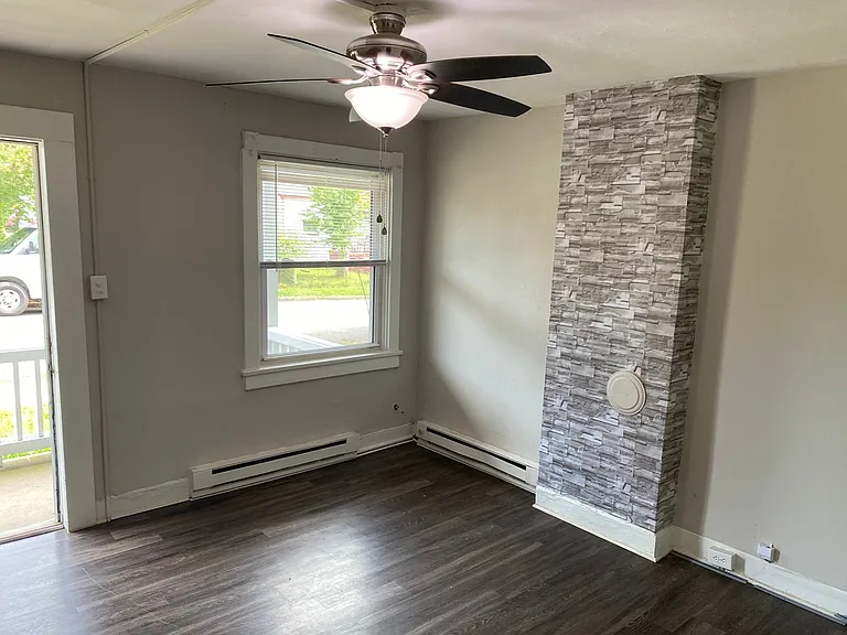 1741 Winder St — Photo 3