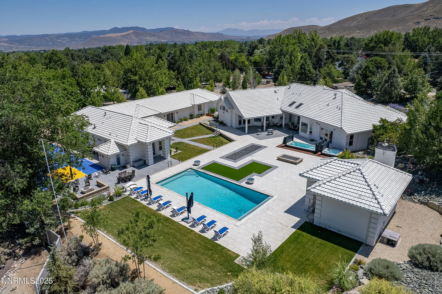 2100 Ash Canyon Rd photo 1