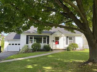 261 E Manchester Rd, Syracuse, NY 13219
