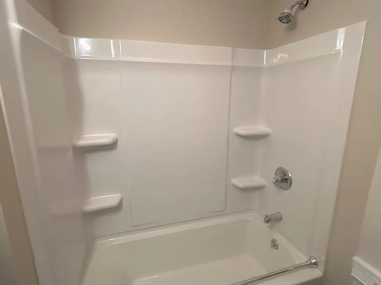 21 Lincoln Street — Photo 11